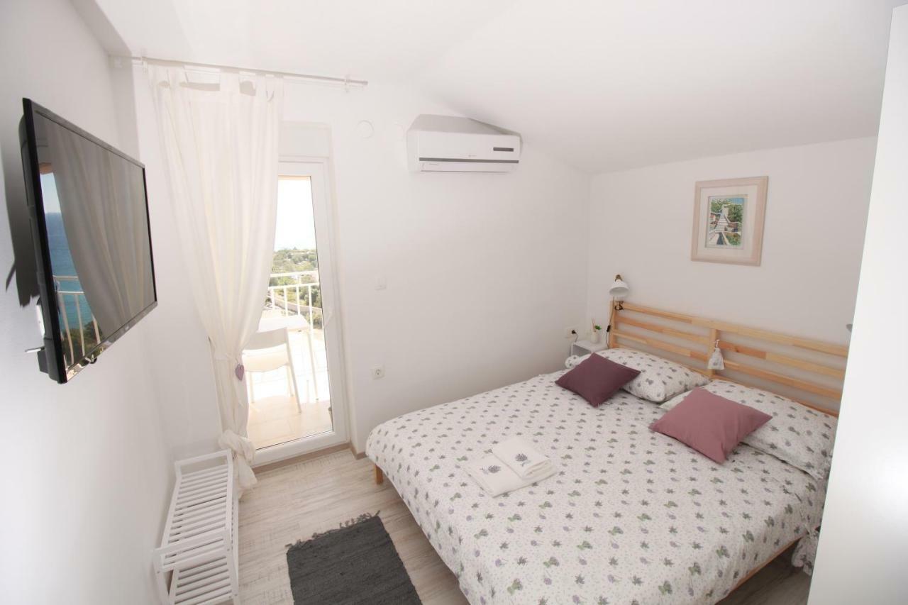 Apartment Lavanda **** Podgreben Dış mekan fotoğraf